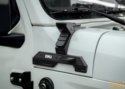 OMU 2018-2026 JEEP WRANGLER JL 392 A-PILLAR LIGHT MOUNT (for 392 and JT Sand Runner / Mojave)A-PILLAR LIGHT MOUNT ブラケット