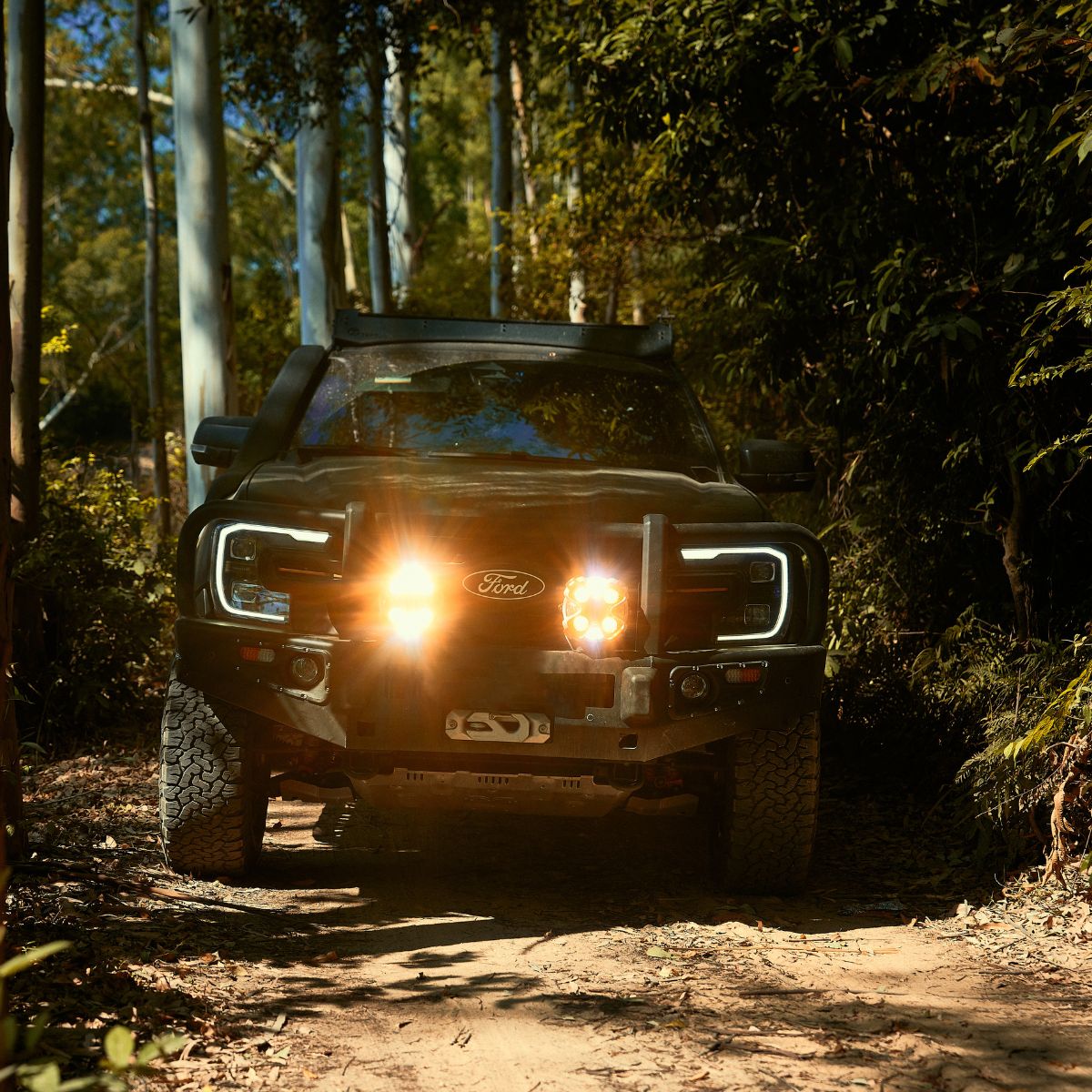 HALO Pro Series 8インチ LED Pod Lights with Dynamic DRL Modes