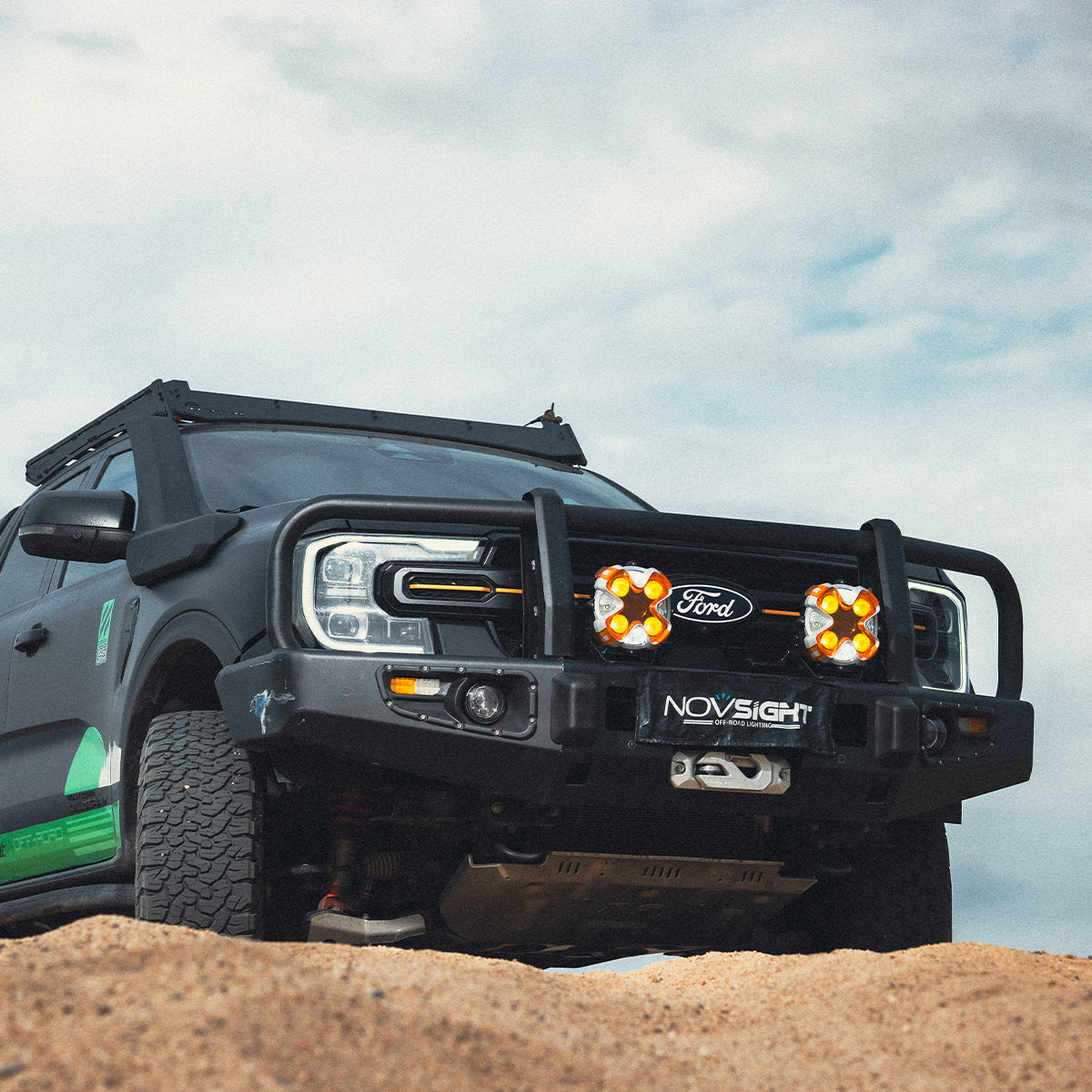 HALO Pro Series 8インチ LED Pod Lights with Dynamic DRL Modes